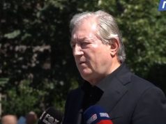 Irfan Hysenbelliu blen hotelin historik në Itali dhe prezantohet si Berlusconi i Shqipërisë me pasuri 850 milionë dollarë Biznesmeni shqiptar Irfan Hysenbelliu ka blerë për 3.5 milionë euro hotelin historik Grand Hotel Orologio në Abano Terme, një qytezë afër Padovas