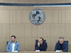 Ndarja e votës nga Greqia, KAS tërhiqet për vendim