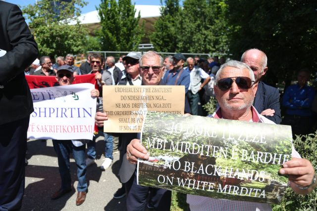 proteste-paa-min-se-infrasktruktures.2JPG-scaled