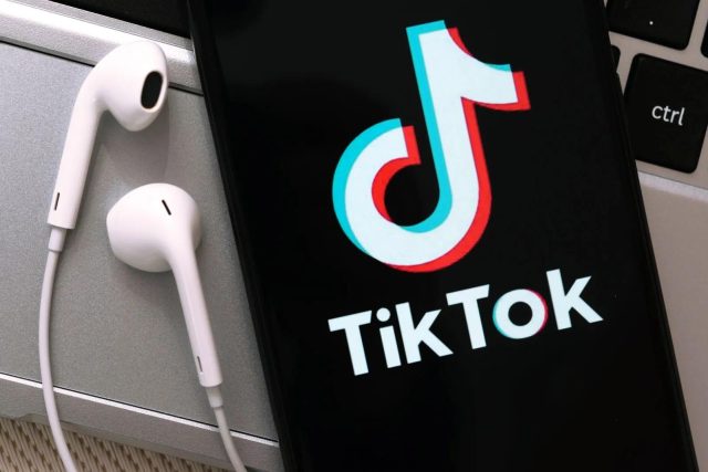 tik_tok-1746196840357.jpg--