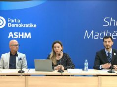 PD: Funksionarë e kandidatë të PS-së po blejnë vota