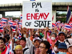 Mijëra protestues në Bangkok kërkojnë dorëheqjen e kryeministres tajlandeze