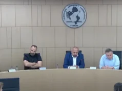 Dy anëtarët e PD në KAS vendosin rinumërimin e votave edhe në qarkun Fier