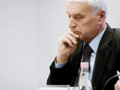 Ndahet nga jeta ish-kryeministri i Kosovës, Bujar Bukoshi