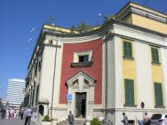 Hakerimi i faqes së Bashkisë së Tiranës lë fëmijët pa u regjistruar në kopshte