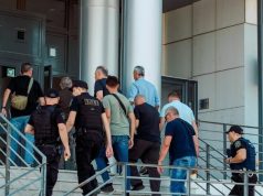 Dalin para gjykatës greke 14 doganierët e arrestuar në Qafë Botë! Zbardhen përgjimet, ja si i kërkuan 150 € shqiptarit për të mos i vënë gjobë.