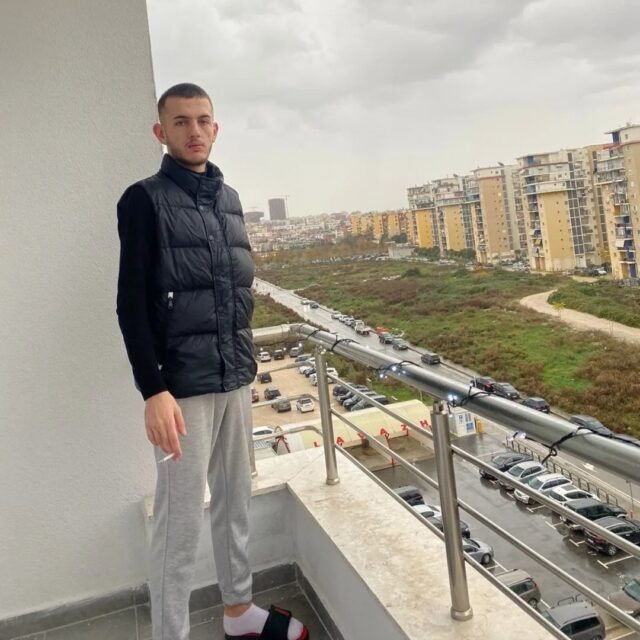 -640-0-reni-1752053864