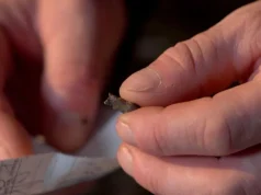 “E hoqën copën nga zemra ime” – Magnetët që po shpëtojnë jetë në Ukrainë