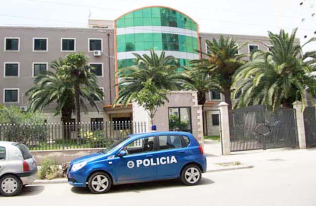 Policia-Durres-1