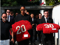 (VIDEO) Funerali i Diogo Jotës dhe André Silva-s në Gondomar: Lot, heshtje dhe një komunitet i bashkuar në dhimbje