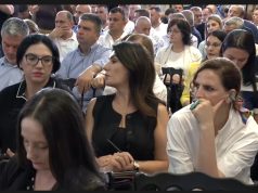 Rama jep ultimatum: “Të shkarkohen të gjithë kryetarët e njësive administrative.” Iu lë afat deri të hënën