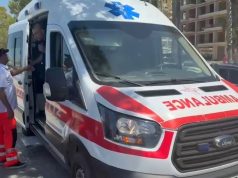 Dy turiste të huaja, nënë e bijë nga Ukraina rrezikojnë të mbyten në Vlorë. Nëna humb jetën në spital