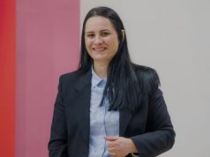 Zegjineja në parlament me çdo kusht!!! Deputetja e Fierit nuk e pranon mandatin që fitoi pas rinumërimit