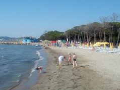 Mbytet një turiste çeke në plazhin e Qerretit