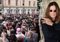 Lamtumira e fundit për Ozzy Osbourne, mijëra fansa homazhe në Birmingham
