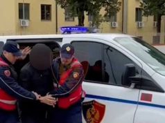 Arrestohet 25-vjeçari me rrezikshmëri të lartë, iu gjet snajper në makinë dy vite më parë dhe tentoi të përplaste efektivët! Dyshohet se do kryente vrasje