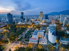 ”The Standard”: Pse Tirana e bukur duhet të jetë pushimi juaj kulturor i radhës