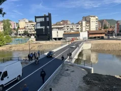 Mitrovicë/ Hapet ura e re mbi lumin Ibër