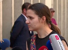 Homazhet për aktorin/ Vajza e Naun Shundit me lot në sy: La jetën për teatrin