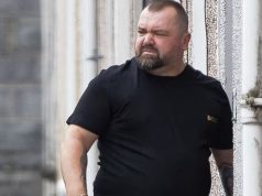 Ekzekutoi në Shqipëri gruan që mbante në dorë fëmijën e sapolindur, “Daily Mail” investigim për vrasësin nga Berati: Si u fut dy herë ilegalisht në Angli?!