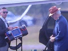 Bill Clinton shihet me defibrilator portativ në Hamptons, shtohen shqetësimet për shëndetin e tij