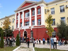 Nis sot regjistrimi në universitete, afati deri më 11 shtator