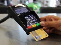 Banka e Shqipërisë ka miratuar ndryshime për të bërë më të qartë se sa paguajnë qytetarët kur tërheqin para nga ATM-të ose kur paguajnë me kartë në pikat e shitjes