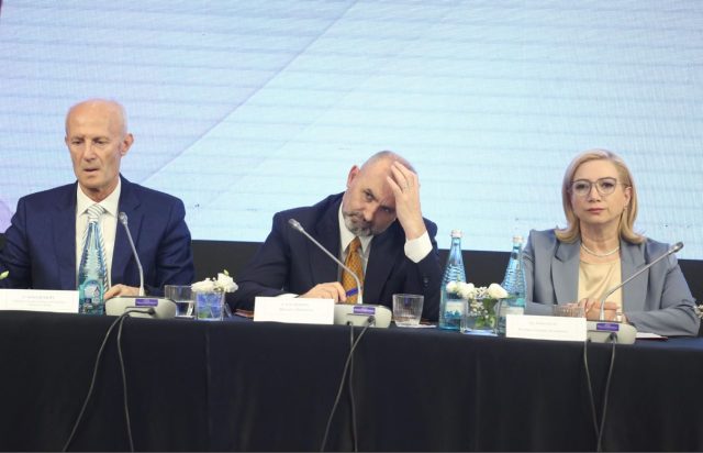 arben-rakipi-ulsi-manja-holta-zacaj