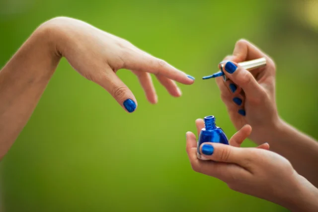 nail