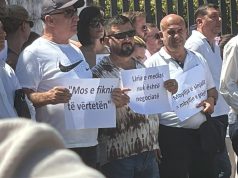 Protesta te News 24/ Gazetarët: nuk jemi kriminelë