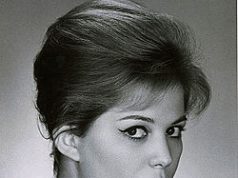 Lamtumirë një legjende të kinemasë, kur bukuria ishte natyrale: Claudia Cardinale ndahet nga jeta në moshën 87-vjeçare