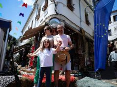 Eurobarometri: Shqiptarët më entuziastët për anëtarësimin në BE, Serbia më skeptikja