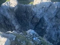 Foto/ Humb jetën turisti në Valbonë pasi ra në greminë