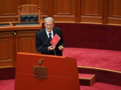 Pse PD kapet si i mbyturi pas fijes së kashtës