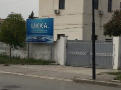 E pushoi nga puna/ 48-vjeçari bën për spital shefin në Kavajë