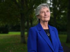 Catherine Connolly fiton presidencën irlandeze me shumicë dërrmuese – një epokë e re për të majtën