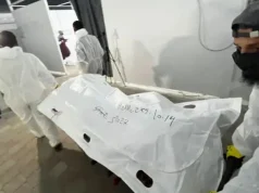 Hamas kthen dy trupa pengjesh, por deklaron se nuk mund të gjejë trupat e tjerë pa pajisje speciale