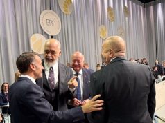 Video/ Batuta e Ramës me Macron në samit: Nuk më urove për paqen me Azerbajxhanin!