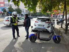 Ndalimi i monopatinave elektrike në Shqipëri – një vendim i drejtë për sigurinë publike