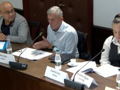 AKEP raporton në Kuvend: Debat për tarifat, roaming me Kosovën dhe funksionimin e tregut të operatorëve virtualë