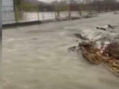 Pamje/ Moti i keq në veri – përmbytje në Vaun e Dejës, lumi Glinë rrezikon daljen nga shtrati