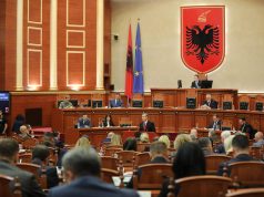 Balla: Të bashkohemi për UÇK-në dhe Kosovën, mbi partitë të vëmë Shqipërinë