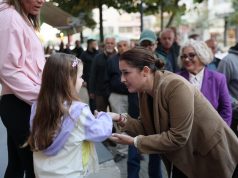 Kandidatja PS për Tiranën takim me banorët e Astirit, Manastirliu: Plani ynë, një qytet me shkolla e kopshte afër vendbanimit