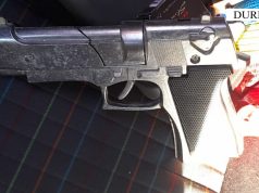 Durrës – Kanosi me armë specialistin e Policisë së zonës, arrestohet 46-vjeçari