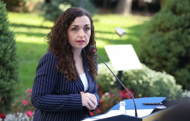 b0926752-4439-4a04-a98f-5b815ff6cc2a