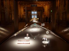 Pesë të arrestuar të tjerë për grabitjen e bizhuterive në “Louvre”