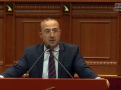 “Diella do pjellë 83 dobiçë që do zëvendësojë deputetët”- Korreshi ironi me socialistët, shuplakë drejtësisë së re