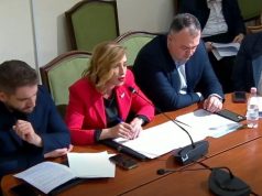 Arsimi profesional ‘përplas’ qeverinë me opozitën te ‘Edukimi’! Zv. ministrja: 63% e të diplomuarve punësohen! Opozita: Propagandë