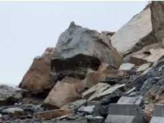 Reshjet shkaktojnë çarje skarpatash në Qukës–Qafë Plloçë