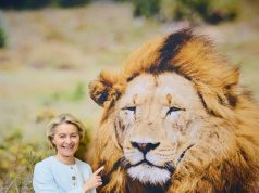 “Von der Luani” – Ursula von der Leyen shpjegon mbiemrin me humor